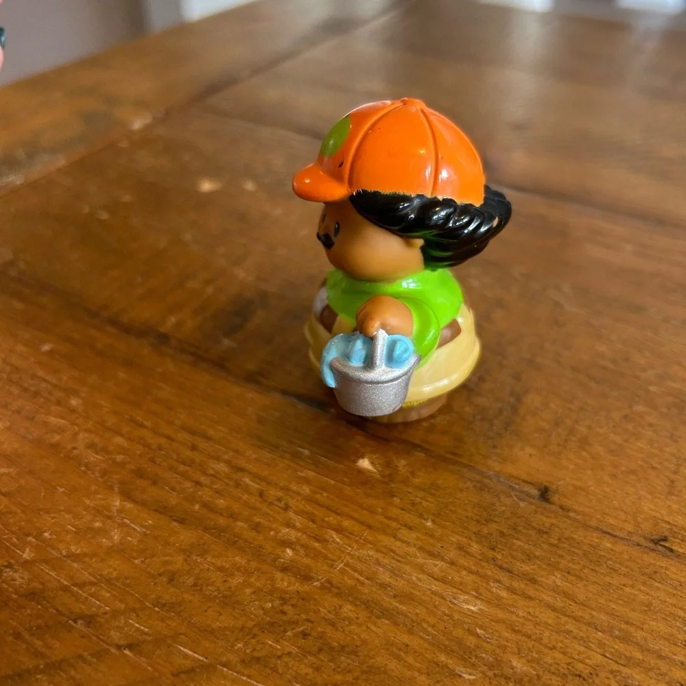 Fisher Price Little People zookeeper  as is
